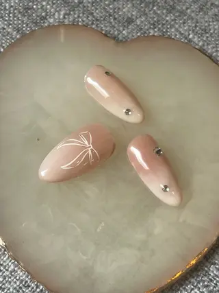 ネイル 〜Pearl me〜 Michiのネイルデザイン