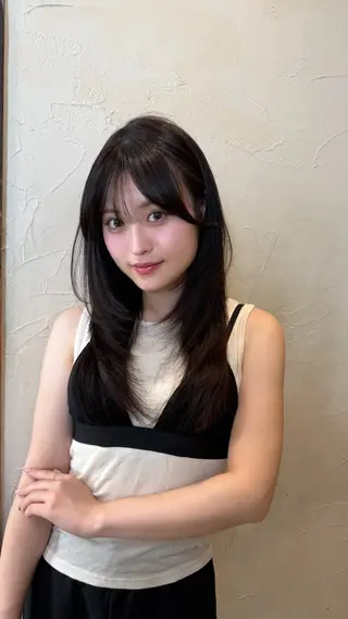 ロング カラー momoka Jr.stylistのヘアスタイル