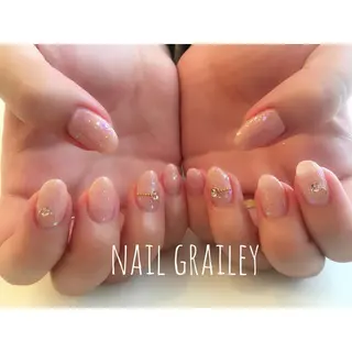 ネイル Grailey nail salonのネイルデザイン