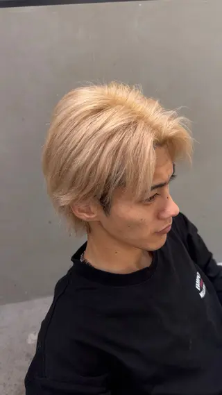 ミディアム はしもと じんのヘアスタイル