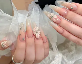 ネイル D-BEAUTY Nailsalonのネイルデザイン