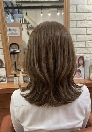 ミディアム flencia 丸 和博|カットのヘアスタイル
