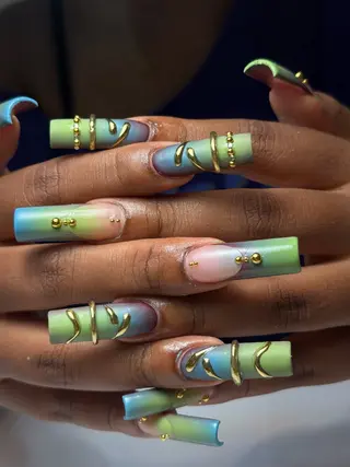 ネイル CoMo Nailのネイルデザイン