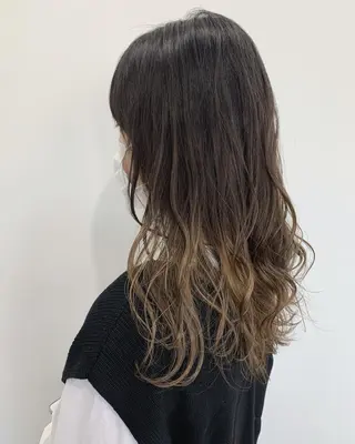ロング カラー パーマ ヘアアレンジ メンズ キッズ ネイル マツエク・マツパ 柔らかな縮毛矯正 透明感カラー💫のヘアスタイル