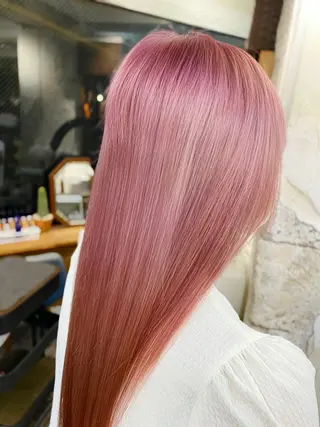 ロング カラー 西尾 成美のヘアスタイル
