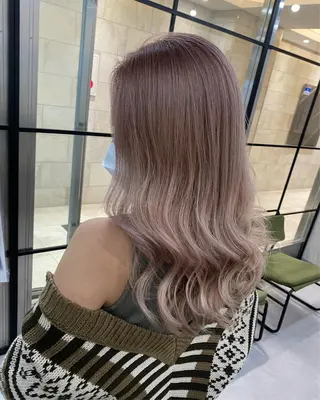 セミロング カラー ブリーチ 透明感HIDEのヘアスタイル