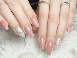 ネイル pas á pas 🩵💛minoriのネイルデザイン