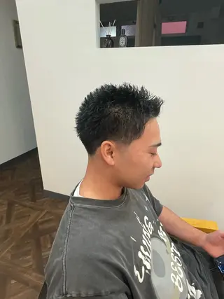 ショート メンズ 鮎川 竜汰のヘアスタイル