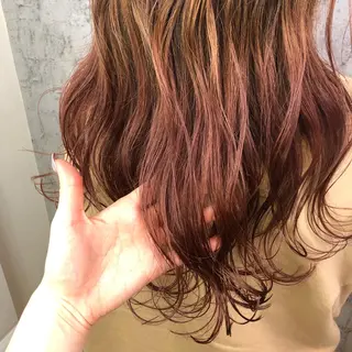 ロング カラー 小顔レイヤー/ ベージュ🤍Rieのヘアスタイル