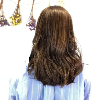 ロング カラー 小顔レイヤー/ ベージュ🤍Rieのヘアスタイル