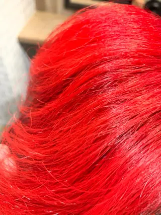 ショート カラー katsuya hiroのヘアスタイル