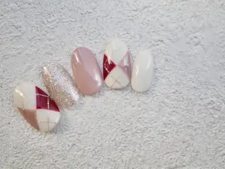 ネイル ネイルサロン Shiröのネイルデザイン