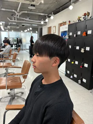 メンズ 海外風パーマ カラー特化園田　楓莉のヘアスタイル