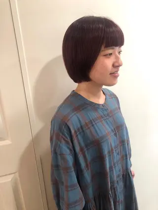 ショート カラー MIOベージュカラー 柔らかいカラーのヘアスタイル