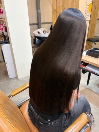 ロング パーマ 杉浦 愛華のヘアスタイル