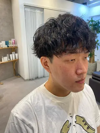 ショート パーマ メンズ 似合う髪型見つけます AYAKAのヘアスタイル