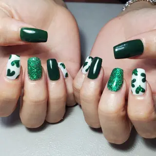 ネイル nailroom sb𓈒𓂂𓏸のネイルデザイン