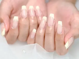 ネイル Natsumi 🦊  Nailのネイルデザイン