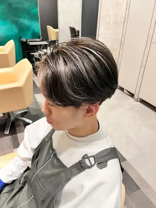 カラー メンズ 西林麗雄6月 空きあります！のヘアスタイル