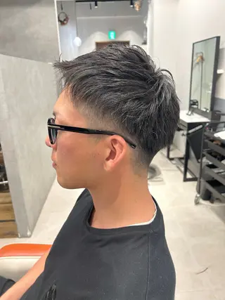 ショート 山田 守のヘアスタイル