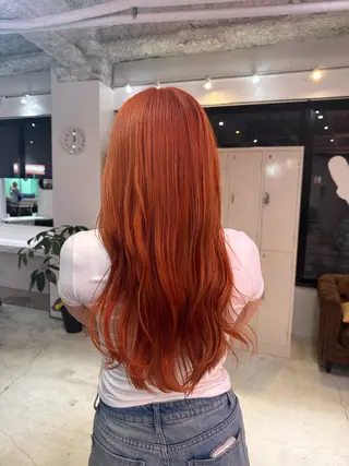 ロング カラー 🧤高明度ハイトーン 🧤莉音のヘアスタイル