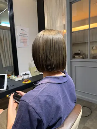 ショート 川村 綾のヘアスタイル