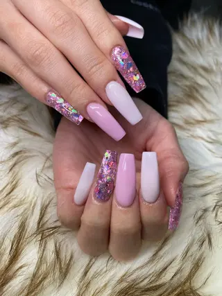ネイル nes.nail★ AYANOのネイルデザイン