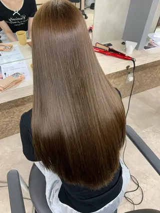 ロング 抜け感ダブルカラー miyukiのヘアスタイル