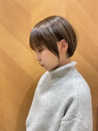ショート ARMONY秋山輝也 コテ巻き風パーマ特化のヘアスタイル