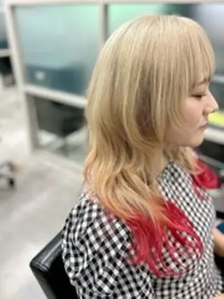 セミロング newi 赤羽のヘアスタイル