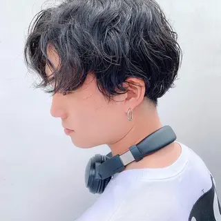 ショート パーマ メンズ 中川 竜誠のヘアスタイル