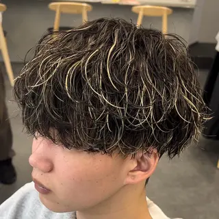 ミディアム カラー ヘアアレンジ メンズ fifth 石川 凪のヘアスタイル