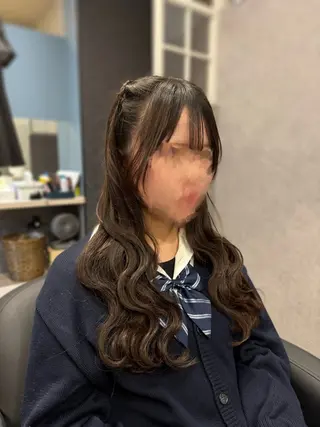 ロング ヘアアレンジ 加藤 碧唯のヘアスタイル