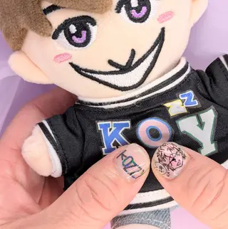 ネイル imaichise 🧡💜推しネイルのネイルデザイン