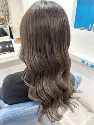 ロング カラー 中目黒✂︎店長✂︎ TOMOHIROのヘアスタイル