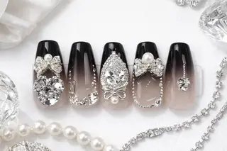 ネイル REBEST南森町 nail🪽のネイルデザイン