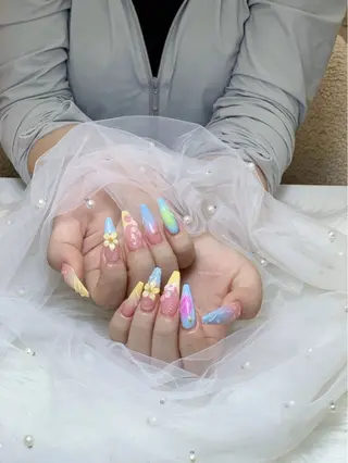 ネイル HANA 長さだしのネイルデザイン