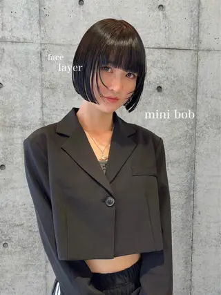 ミディアム カラー 縮毛矯正ボブ&顔まわ レイヤー♡TOMOEのヘアスタイル