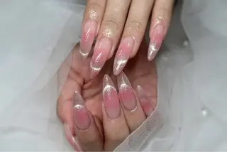 ネイル Roi〈ロワ〉 Yunaのネイルデザイン