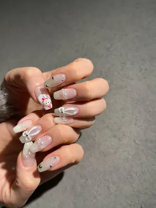 ネイル I-nailロング /ワンホン/キラキラのネイルデザイン