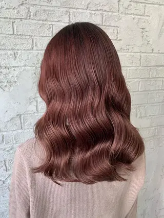 セミロング 🇺🇸ハイライト特 化美容師🇺🇸漆沢のヘアスタイル