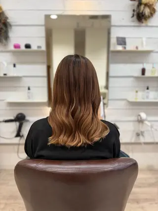 ミディアム 三原 つばさのヘアスタイル