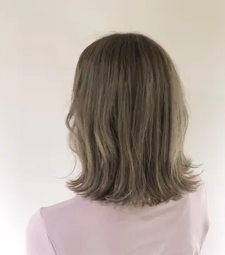 ミディアム カラー 🍊新宿南口🍊 ERINAのヘアスタイル