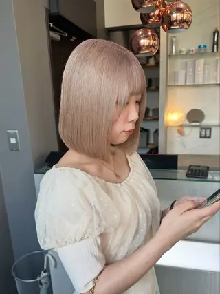 ミディアム カラー 天神暖色カラー レイヤー・髪質改善のヘアスタイル