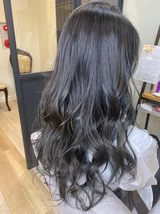 ロング カラー トップスタイリスト/ アユミのヘアスタイル