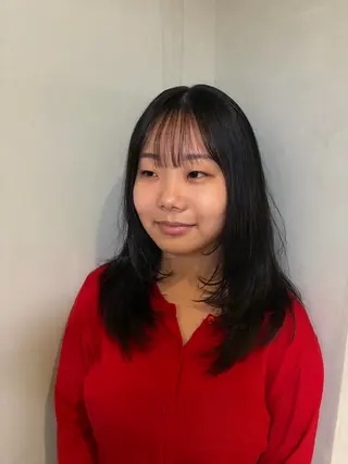 セミロング 透明感うる艶カラー ¦コユキ🫧💞のヘアスタイル