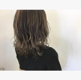 カラー 鈴木 翔梧のヘアスタイル