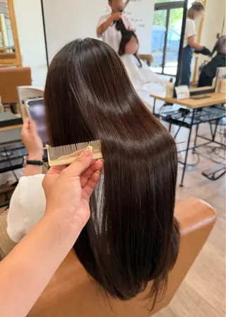 ロング パーマ 塩本 琴音のヘアスタイル
