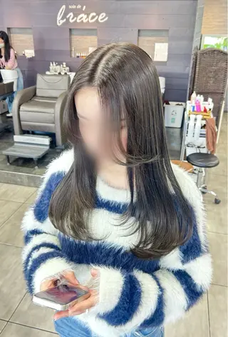ロング レイヤー/艶髪カラー 森本くるみのヘアスタイル
