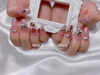 ネイル ネイルサロン ルミア Lumia 店長施術のネイルデザイン